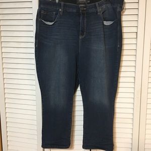 Torrid sky high skinny Capri jeans plus size 22